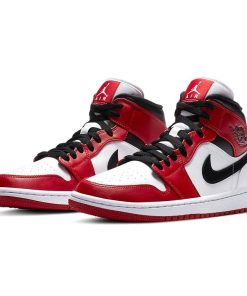 Air Jordan 1 Mid Chicago