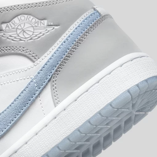 Air Jordan 1 Mid Wolf Grey Blue