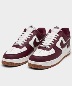 Air Force 1 ’07 LV8 SE Low Night Maroon