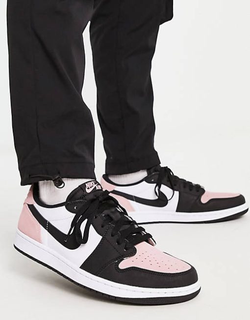 Air Jordan 1 Retro Low OG ‘Bleached Coral’