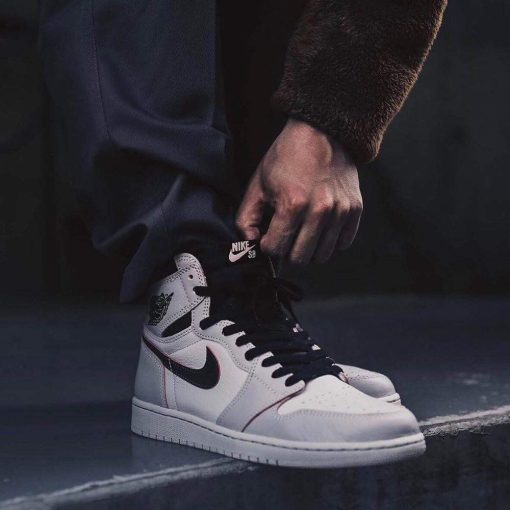 Air Jordan 1 Retro High SB ‘NYC to Paris’