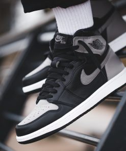 Air Jordan 1 Retro High OG Shadow