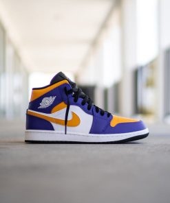 Air Jordan 1 Mid Lakers