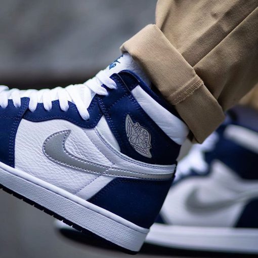 Air Jordan 1 Retro High co.JP ‘Midnight Navy’