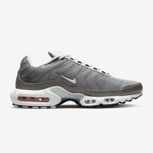 Air Max Plus SE – Flat Pewter/Photon Dust/Black/White