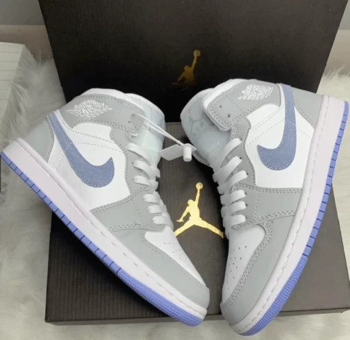 Air Jordan 1 Mid Wolf Grey Blue