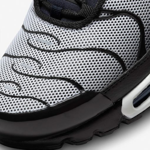 Air Max Plus SE – Black/Summit White/Black/Obsidian