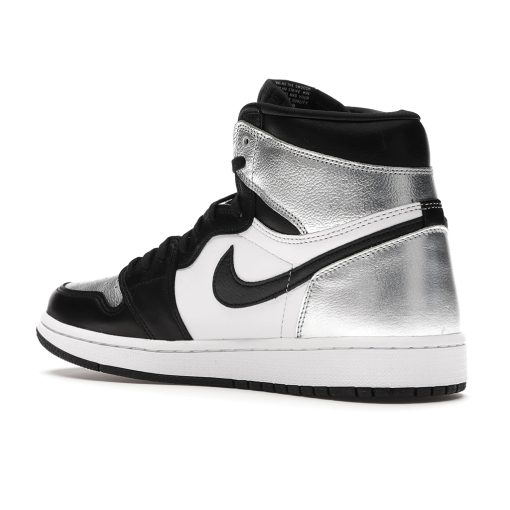 Air Jordan 1 Retro High OG – Silver Toe