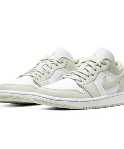 Air Jordan 1 Wmns Low ‘Spruce Aura’