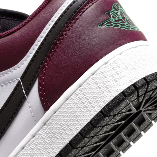 Air Jordan 1 Low GS ‘Dark Beetroot Roma Green’