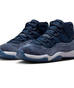 Air Jordan 11 Retro Wmns ‘Midnight Navy Velvet’