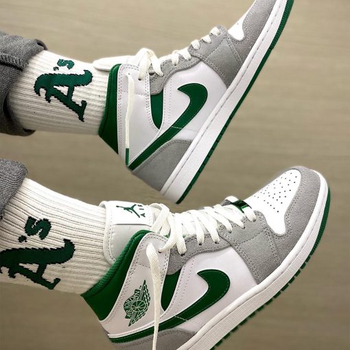 Air Jordan 1 Mid SE ‘Grey Pine Green’