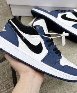 Air Jordan 1 Retro Low Navy