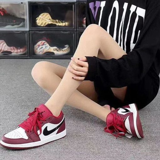 Jordan 1 Low Noble Red