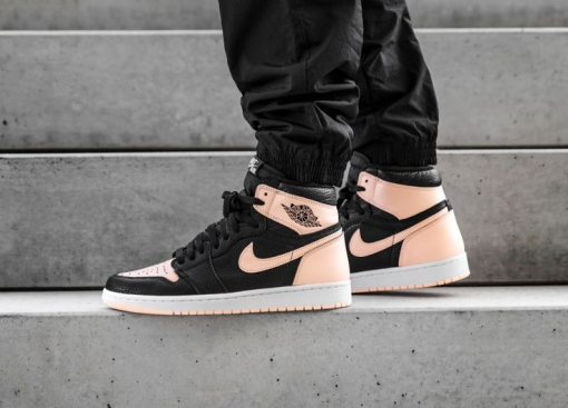 Air Jordan 1 Retro High ” Crimson Tint “