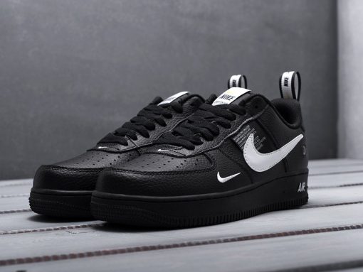 Air Force 1 Lv8 Utility GS ‘Overbranding’