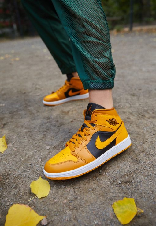 Air Jordan 1 Retro Mid Chutney Taxi