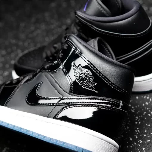 Air Jordan 1 Mid SE Space Jam