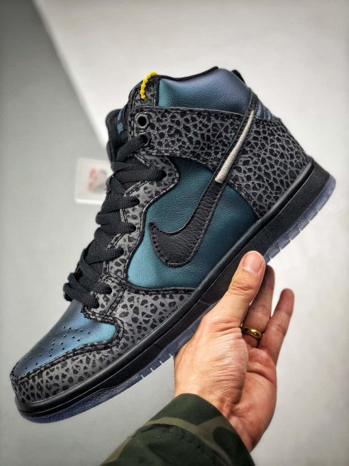 Black Sheep x Nike SB Dunk High “Black Hornet”