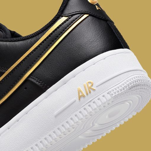 Nike Air Force 1 Low ’07 Black Metalic Gold