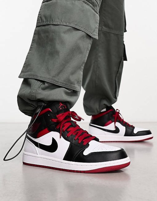 Air Jordan 1 Mid Gym Red Black Toe