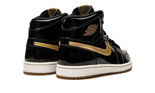 Jordan 1 Retro Black Metallic Gold (2013)