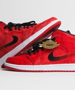 Air Jordan 1 Mid Appears in Vivid Red