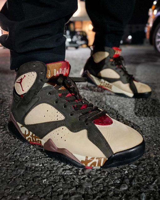 Air Jordan 7 Retro x Patta