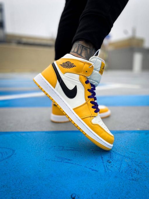 Air Jordan 1 Mid Lakers Colorway