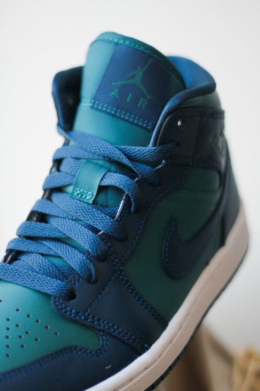 Air Jordan 1 Mid Sky J Teal