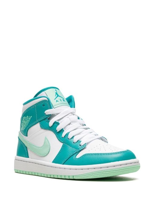 Air Jordan 1 Mid “Washed Teal”