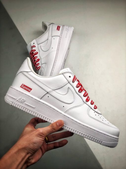 Air Force 1 Low White Supreme