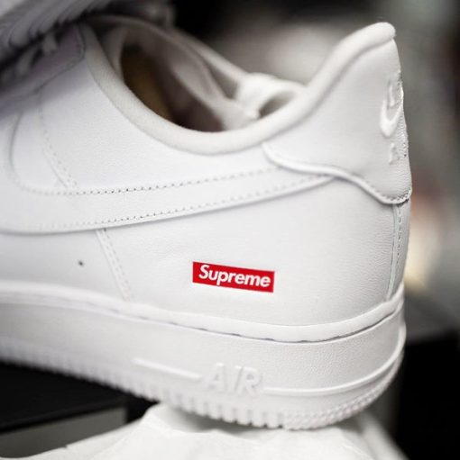 Air Force 1 Low White Supreme