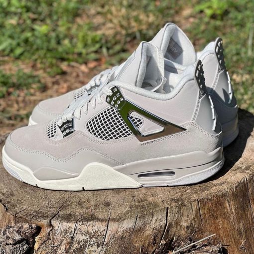 The Air Jordan 4 “Frozen Moments”