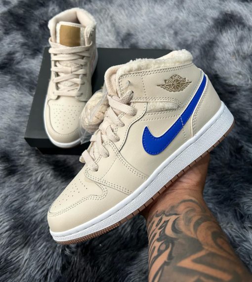 Jordan 1 Mid Fleece Pearl (GS)